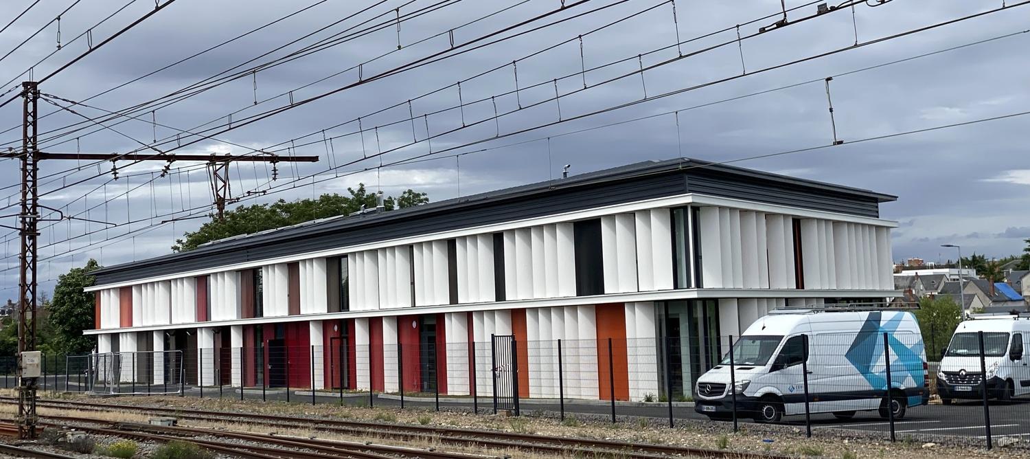 Bâtiment tertiaire et ateliers SNCF Réseau - Blois